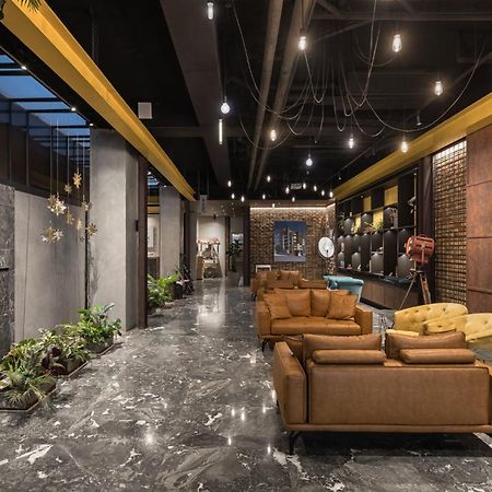 Oinn Hotel&Hostel Tainan Exterior foto